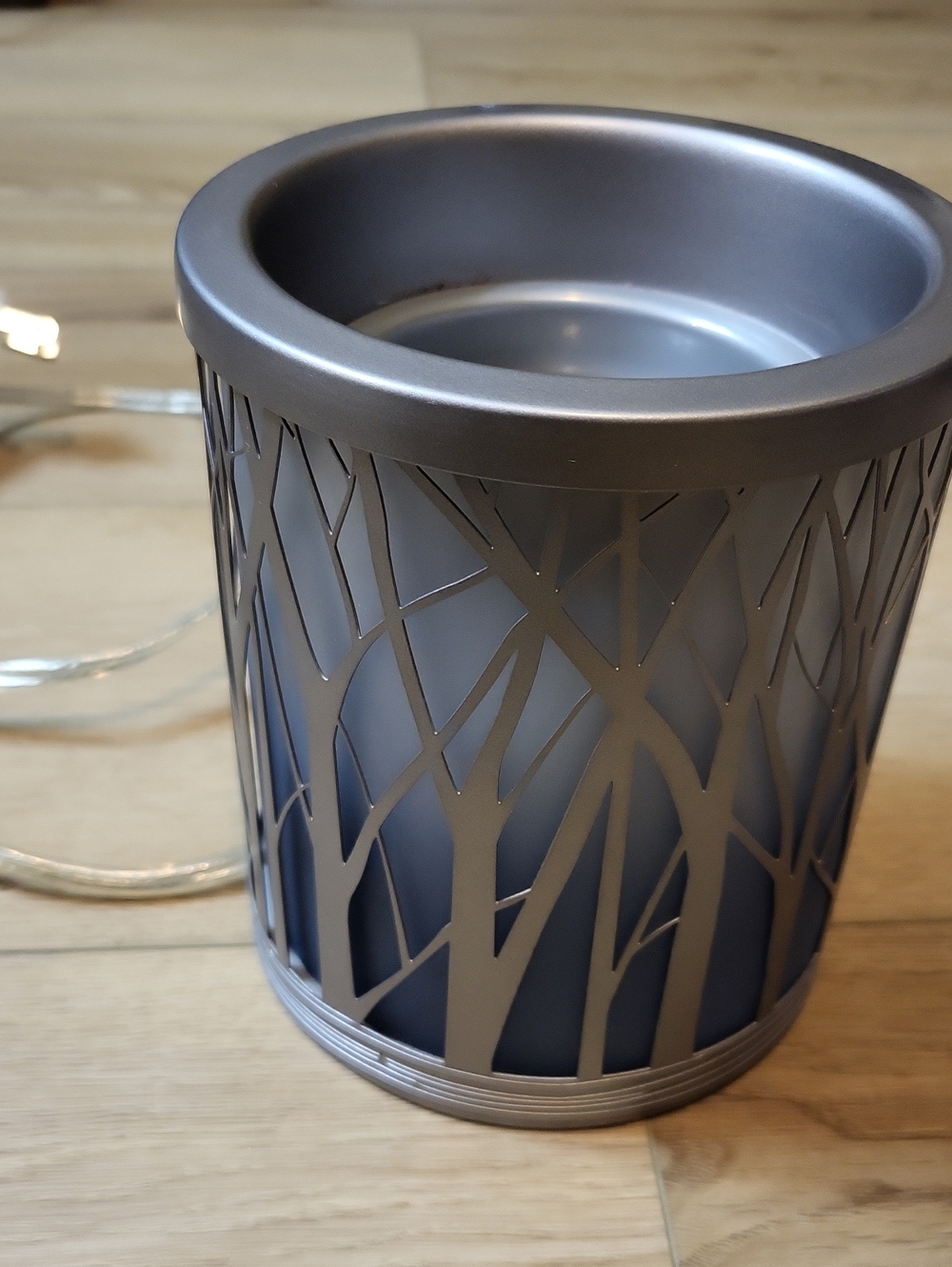 Yankee Candle Metallic Gray Tree-Cut Wax Warmer